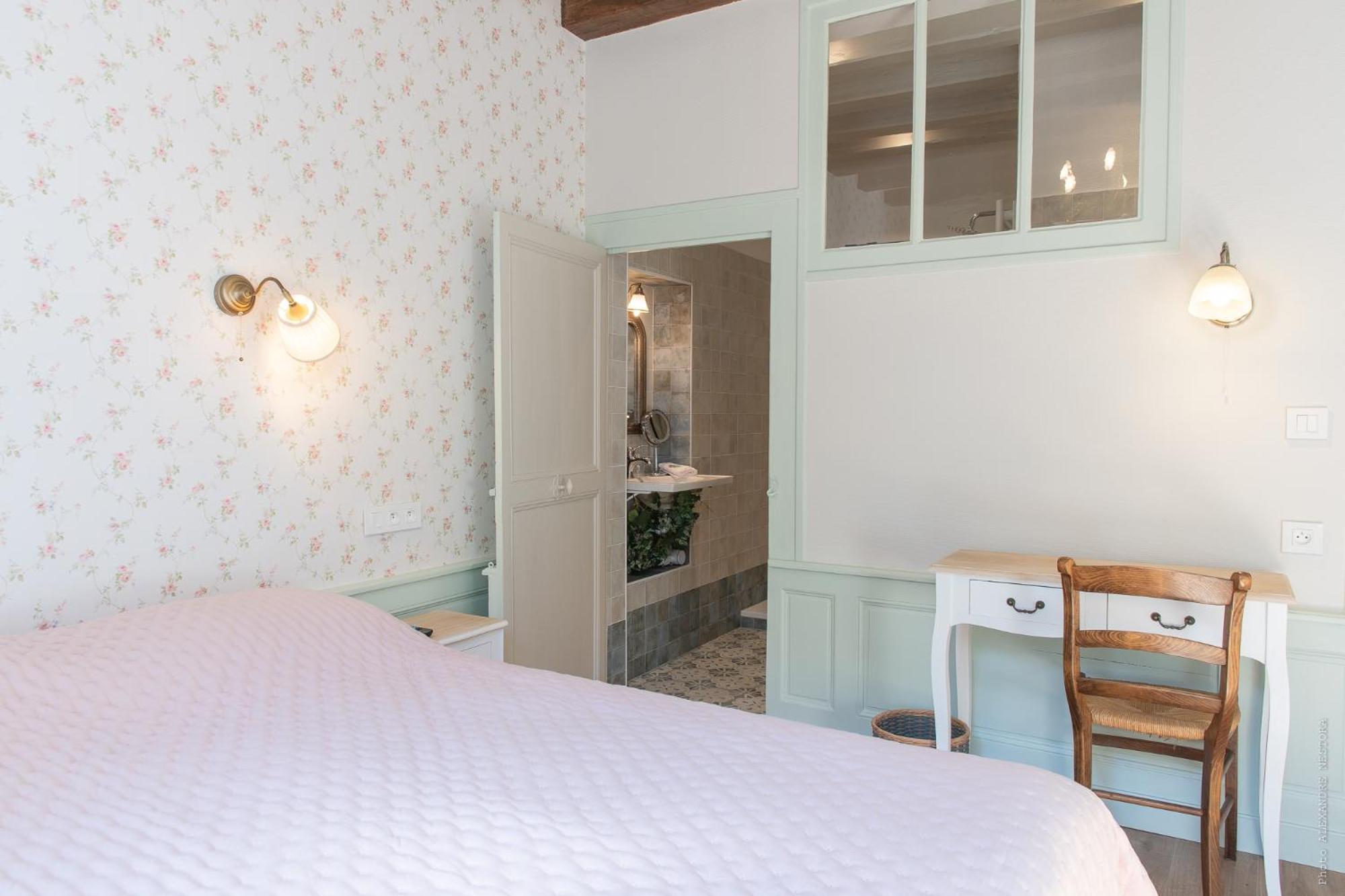 La Little Maison Лош Номер фото